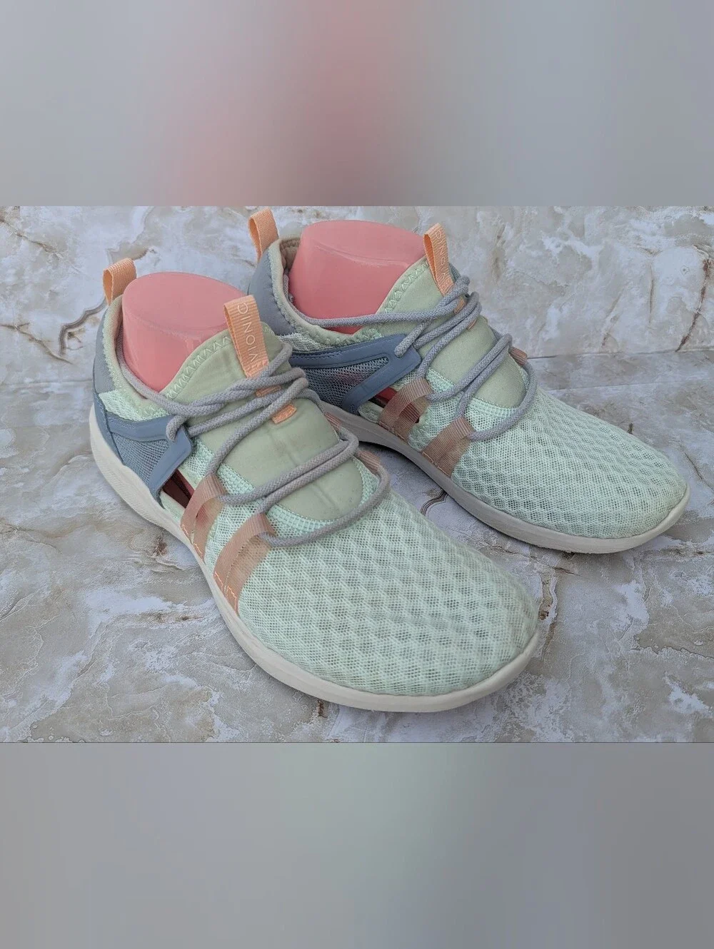 Vionic Adore Mint Mesh Running Shoes Woman's Sz 8